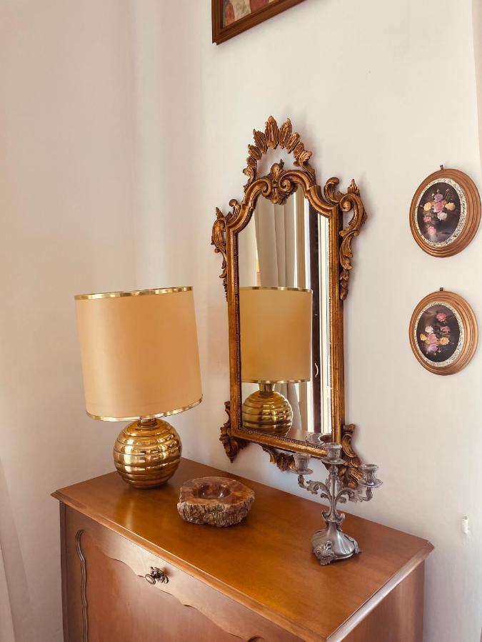 Appartamento Retro-Chic In لا سبيتسْيا المظهر الخارجي الصورة